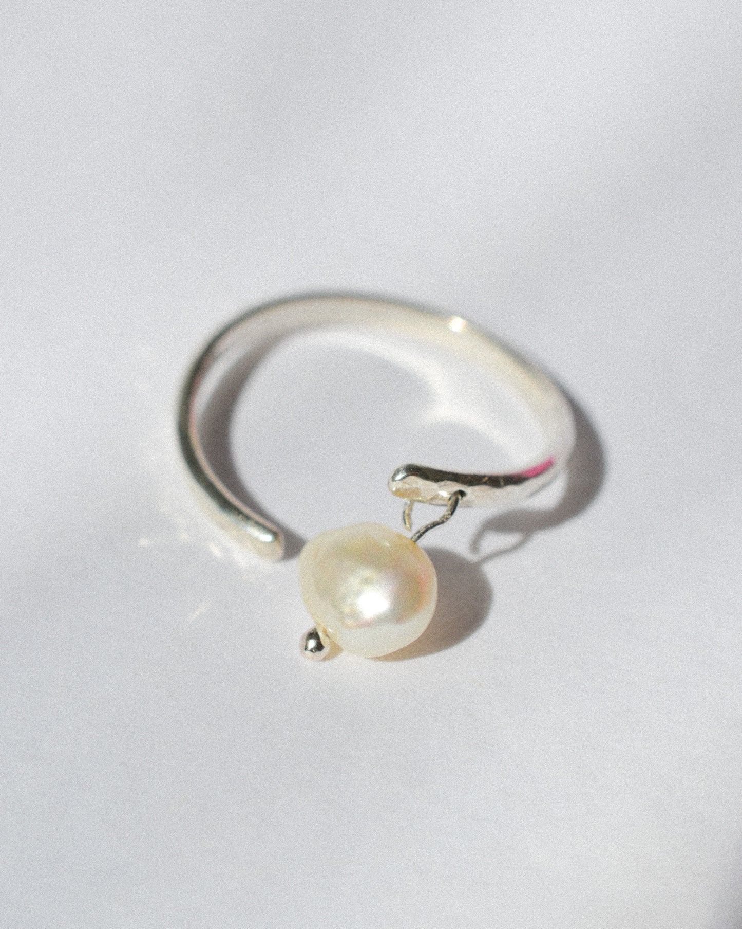 Open Ring - Pearl