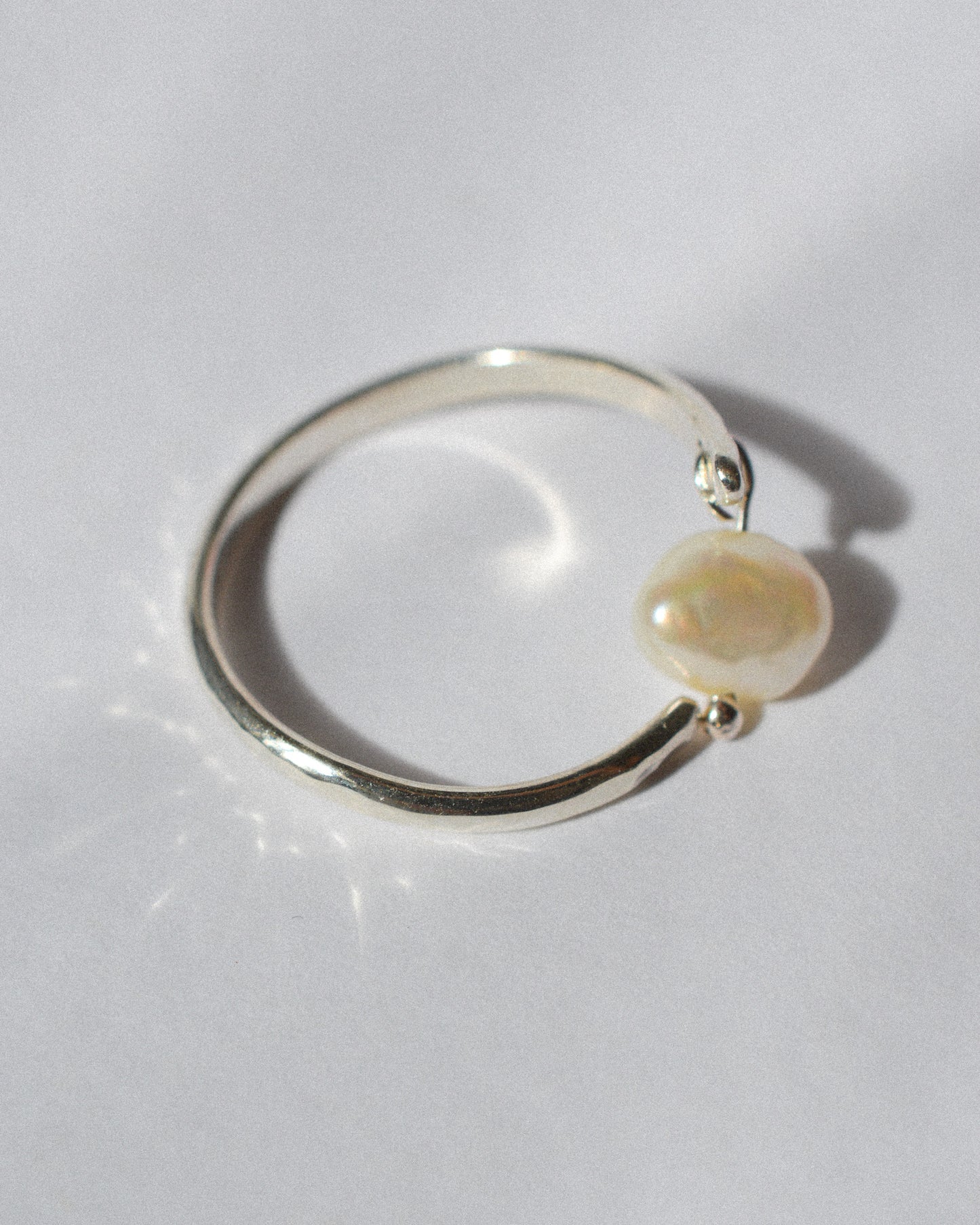 Open Ring - Pearl