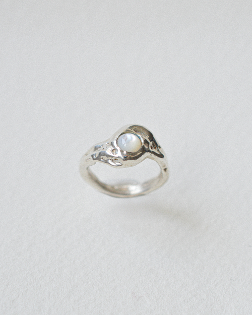 Wave Pearl Ring