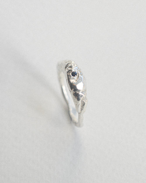 Chunky tiny sapphire ring