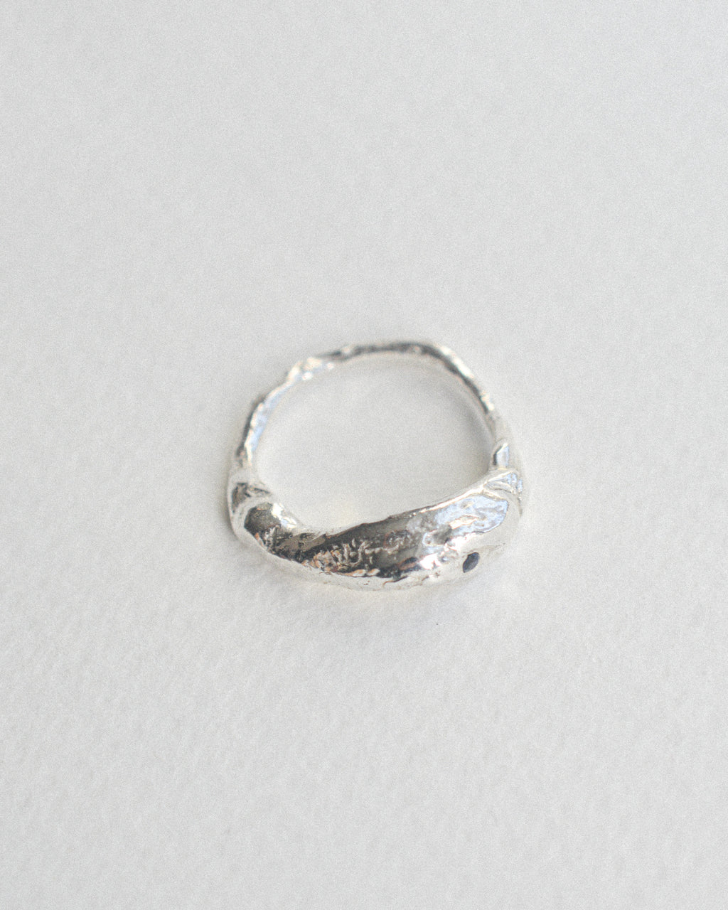 Chunky tiny sapphire ring